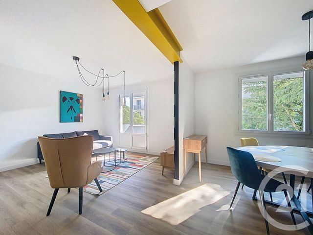 Appartement T3 &agrave; louer - 3 pi&egrave;ces - 64,30 m2 - Cholet - 49 - PAYS-DE-LOIRE