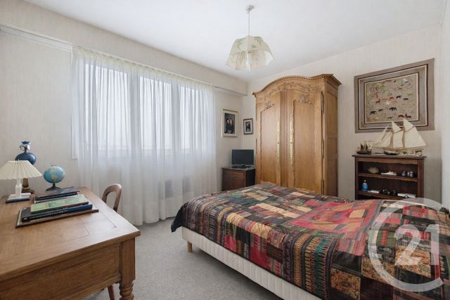 Appartement T5 &agrave; vendre - 5 pi&egrave;ces - 119,75 m2 - Cholet - 49 - PAYS-DE-LOIRE