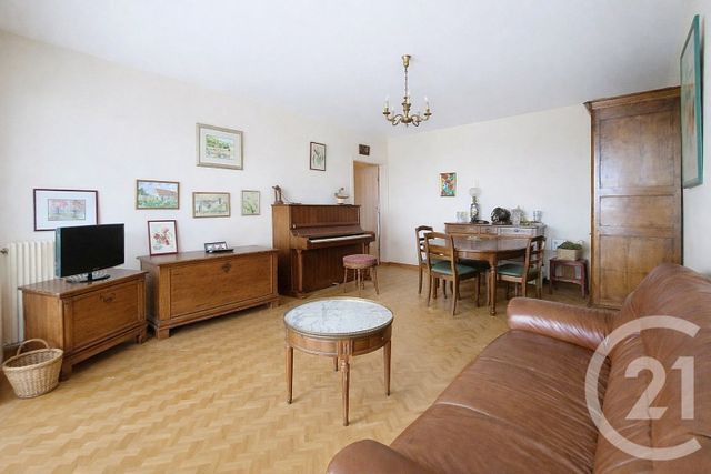 Appartement T5 &agrave; vendre - 5 pi&egrave;ces - 119,75 m2 - Cholet - 49 - PAYS-DE-LOIRE