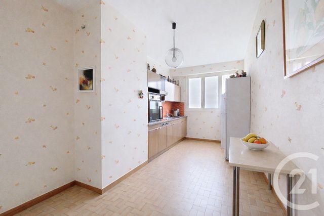 Appartement T5 &agrave; vendre - 5 pi&egrave;ces - 119,75 m2 - Cholet - 49 - PAYS-DE-LOIRE