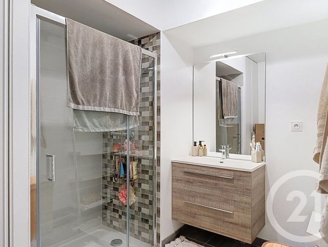 Appartement T3 &agrave; louer - 3 pi&egrave;ces - 62,42 m2 - Cholet - 49 - PAYS-DE-LOIRE