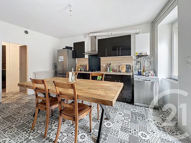 Appartement F2 &agrave; louer - 2 pi&egrave;ces - 60,43 m2 - Cholet - 49 - PAYS-DE-LOIRE