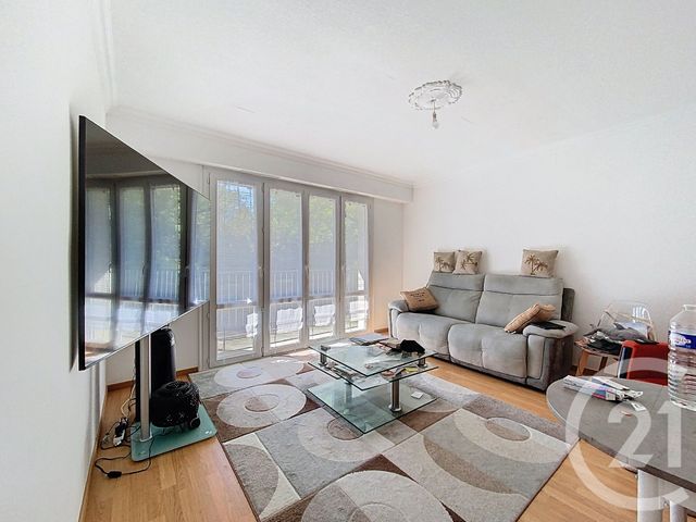 Appartement T2 &agrave; louer - 2 pi&egrave;ces - 45 m2 - Cholet - 49 - PAYS-DE-LOIRE