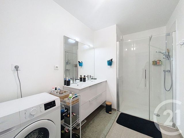 Appartement F3 &agrave; louer - 3 pi&egrave;ces - 76,95 m2 - Cholet - 49 - PAYS-DE-LOIRE