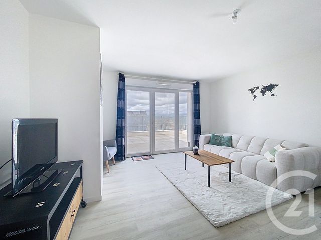Appartement F3 &agrave; louer - 3 pi&egrave;ces - 76,95 m2 - Cholet - 49 - PAYS-DE-LOIRE
