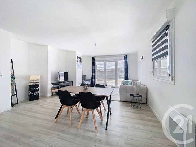 Appartement F3 &agrave; louer - 3 pi&egrave;ces - 76,95 m2 - Cholet - 49 - PAYS-DE-LOIRE