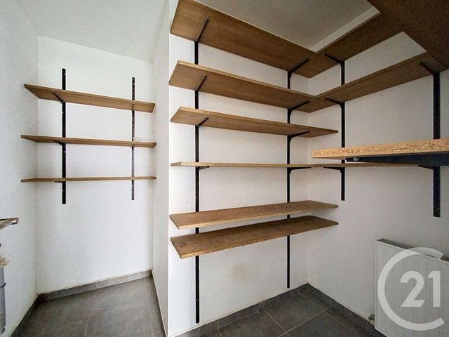 Maison &agrave; louer - 3 pi&egrave;ces - 70,40 m2 - Cholet - 49 - PAYS-DE-LOIRE