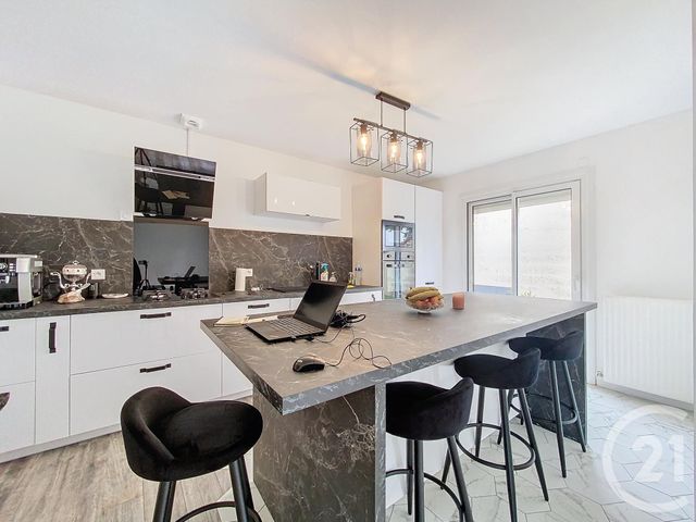 Maison &agrave; louer - 5 pi&egrave;ces - 94,51 m2 - Cholet - 49 - PAYS-DE-LOIRE