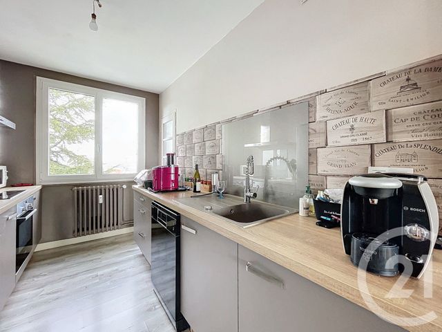 Appartement T3 &agrave; vendre - 3 pi&egrave;ces - 69,70 m2 - Cholet - 49 - PAYS-DE-LOIRE
