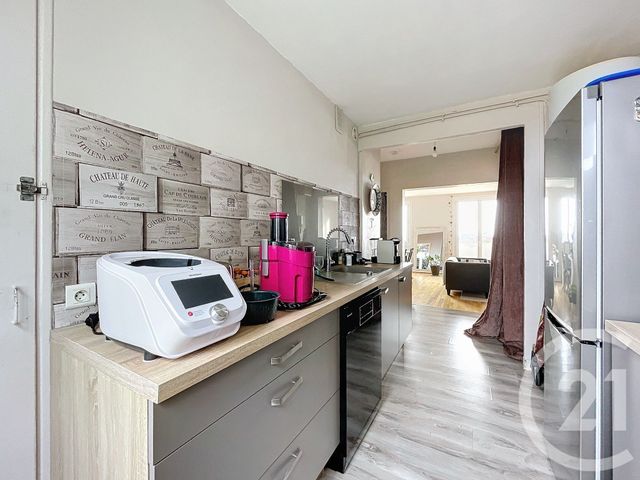 Appartement T3 &agrave; vendre - 3 pi&egrave;ces - 69,70 m2 - Cholet - 49 - PAYS-DE-LOIRE