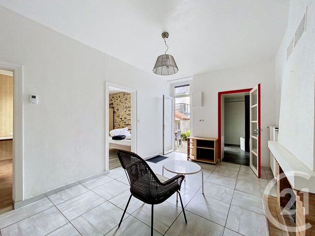 Maison &agrave; louer - 3 pi&egrave;ces - 53,47 m2 - Cholet - 49 - PAYS-DE-LOIRE