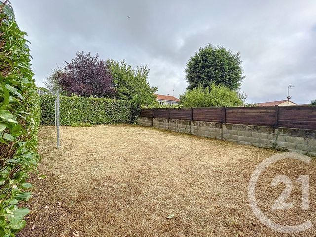 Maison &agrave; louer - 7 pi&egrave;ces - 112 m2 - Cholet - 49 - PAYS-DE-LOIRE