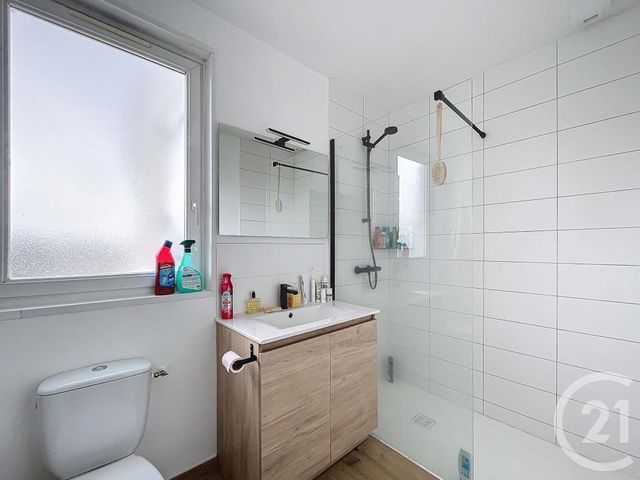 Maison &agrave; louer - 7 pi&egrave;ces - 112 m2 - Cholet - 49 - PAYS-DE-LOIRE