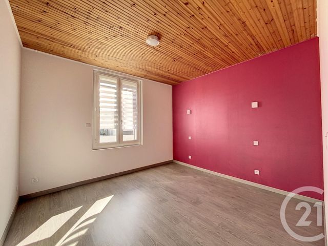 Maison &agrave; louer - 4 pi&egrave;ces - 76,60 m2 - Cholet - 49 - PAYS-DE-LOIRE