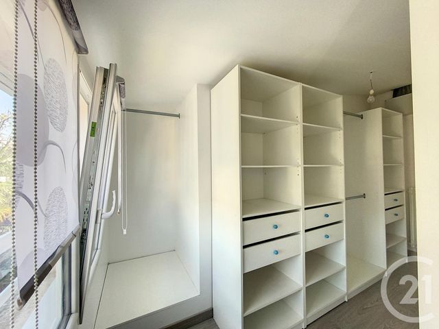 Maison &agrave; louer - 4 pi&egrave;ces - 76,60 m2 - Cholet - 49 - PAYS-DE-LOIRE