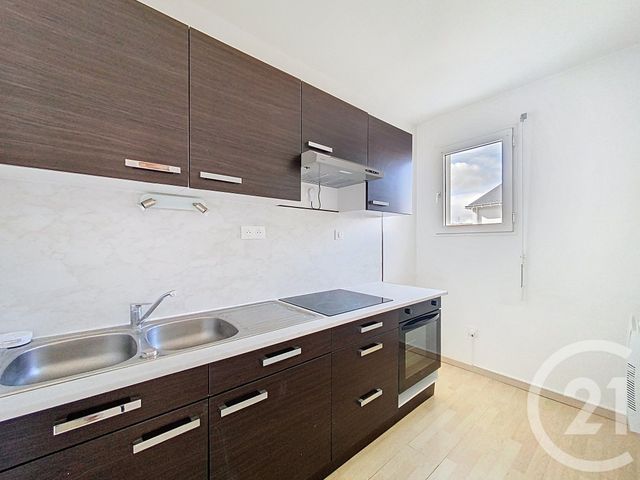 Appartement T2 &agrave; louer - 2 pi&egrave;ces - 47,64 m2 - Cholet - 49 - PAYS-DE-LOIRE