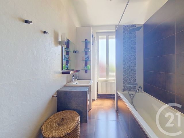 Maison &agrave; vendre - 12 pi&egrave;ces - 210 m2 - Cholet - 49 - PAYS-DE-LOIRE