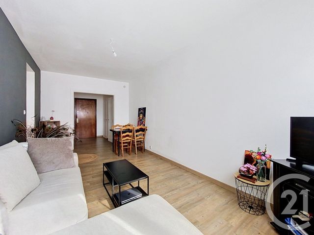 Appartement &agrave; vendre - 2 pi&egrave;ces - 45,75 m2 - Cholet - 49 - PAYS-DE-LOIRE
