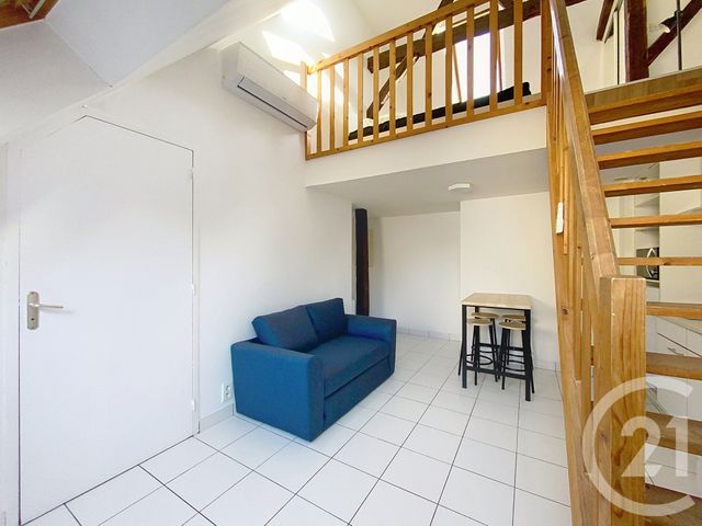 Appartement &agrave; louer - 2 pi&egrave;ces - 27,28 m2 - Cholet - 49 - PAYS-DE-LOIRE
