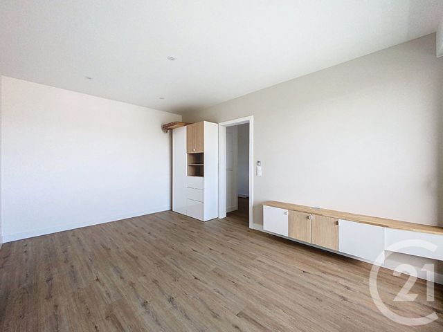 Appartement T2 &agrave; louer - 2 pi&egrave;ces - 45,81 m2 - Cholet - 49 - PAYS-DE-LOIRE