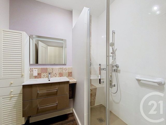 Appartement T4 &agrave; louer - 4 pi&egrave;ces - 101 m2 - Cholet - 49 - PAYS-DE-LOIRE