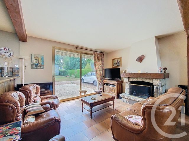 Maison &agrave; louer - 5 pi&egrave;ces - 132,90 m2 - St Leger Sous Cholet - 49 - PAYS-DE-LOIRE