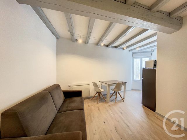 Appartement Studio &agrave; louer - 1 pi&egrave;ce - 20,84 m2 - Cholet - 49 - PAYS-DE-LOIRE