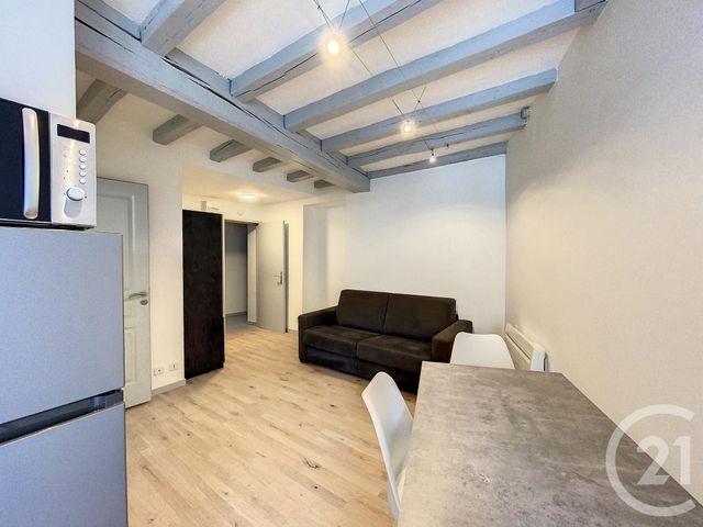 Appartement Studio &agrave; louer - 1 pi&egrave;ce - 20,84 m2 - Cholet - 49 - PAYS-DE-LOIRE