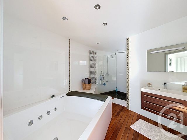 Maison &agrave; vendre - 8 pi&egrave;ces - 213,54 m2 - Le May Sur Evre - 49 - PAYS-DE-LOIRE