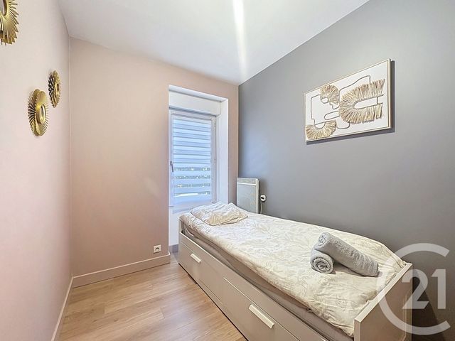 Appartement T3 &agrave; louer - 3 pi&egrave;ces - 73,40 m2 - Cholet - 49 - PAYS-DE-LOIRE