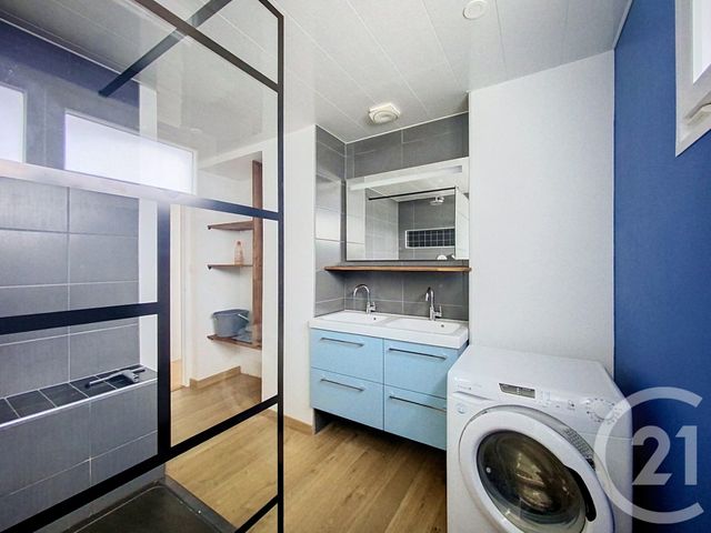Appartement T3 &agrave; louer - 3 pi&egrave;ces - 65,88 m2 - Cholet - 49 - PAYS-DE-LOIRE
