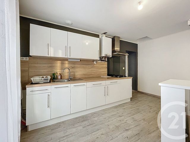 Appartement T2 &agrave; louer - 2 pi&egrave;ces - 62 m2 - Cholet - 49 - PAYS-DE-LOIRE