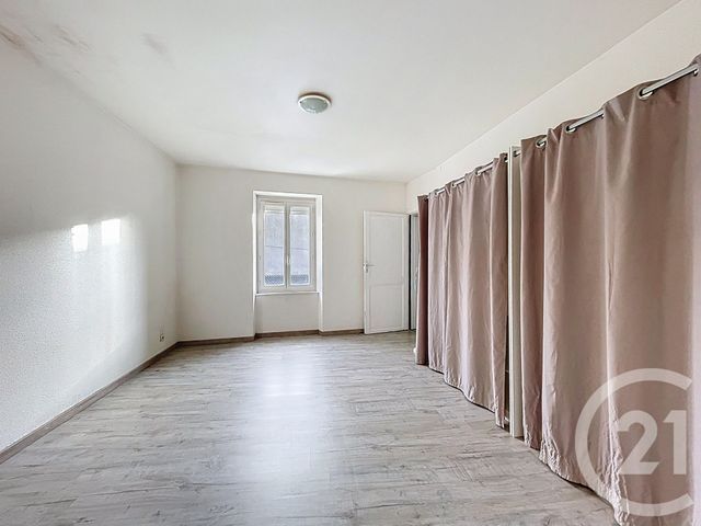 Appartement T2 &agrave; louer - 2 pi&egrave;ces - 62 m2 - Cholet - 49 - PAYS-DE-LOIRE