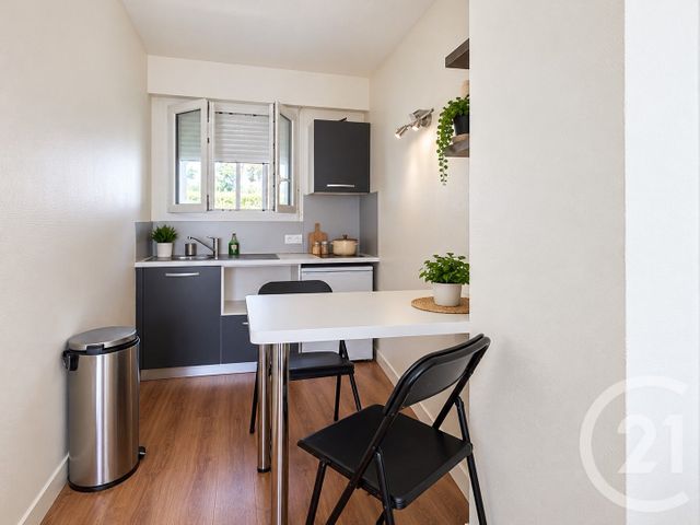 Appartement Studio &agrave; vendre - 1 pi&egrave;ce - 27,30 m2 - Cholet - 49 - PAYS-DE-LOIRE