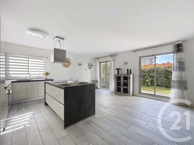 Appartement T4 &agrave; vendre - 4 pi&egrave;ces - 76,88 m2 - Bordeaux - 33 - AQUITAINE