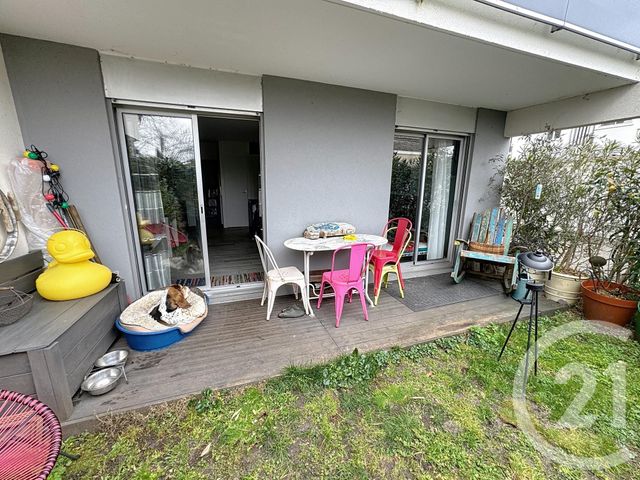 Appartement T4 à vendre - 4 pièces - 76,88 m2 - Bordeaux - 33 - AQUITAINE