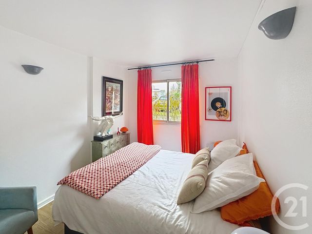 Appartement T4 à vendre - 4 pièces - 76,88 m2 - Bordeaux - 33 - AQUITAINE