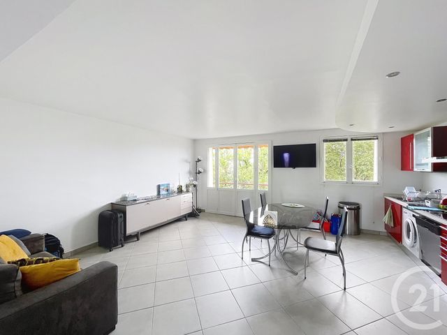 Appartement T4 à vendre - 4 pièces - 80,44 m2 - Bordeaux - 33 - AQUITAINE