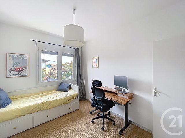 Appartement à vendre - 4 pièces - 91,05 m2 - Bordeaux - 33 - AQUITAINE