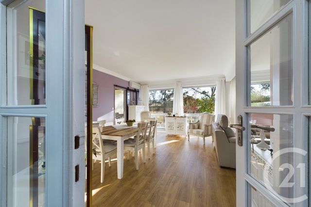 Appartement T4 à vendre - 4 pièces - 90,16 m2 - Bordeaux - 33 - AQUITAINE