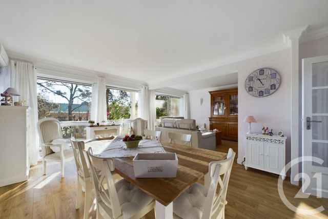 Appartement T4 à vendre - 4 pièces - 90,16 m2 - Bordeaux - 33 - AQUITAINE