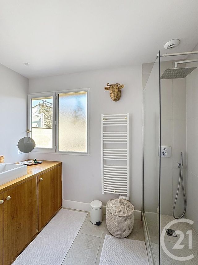 Appartement T3 à vendre - 3 pièces - 75,87 m2 - Bordeaux - 33 - AQUITAINE