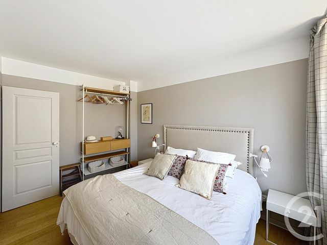 Appartement T3 à vendre - 3 pièces - 75,87 m2 - Bordeaux - 33 - AQUITAINE