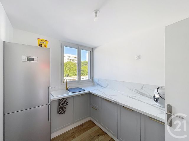 Appartement T5 à vendre - 5 pièces - 81,60 m2 - Bordeaux - 33 - AQUITAINE