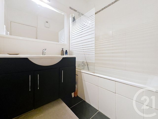 Appartement T2 à vendre - 2 pièces - 52,79 m2 - Bordeaux - 33 - AQUITAINE