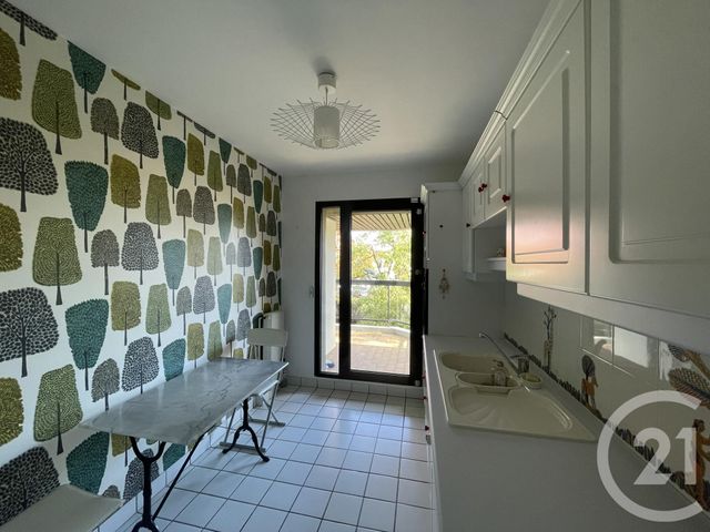 Appartement F4 à vendre - 4 pièces - 110,28 m2 - Bordeaux - 33 - AQUITAINE