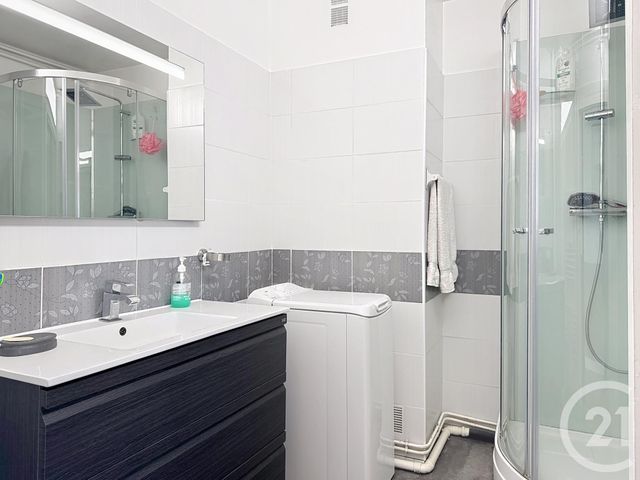 Appartement T4 à vendre - 4 pièces - 68,71 m2 - Bordeaux - 33 - AQUITAINE