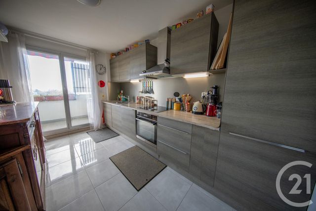 Appartement à vendre - 3 pièces - 74,53 m2 - Bordeaux - 33 - AQUITAINE