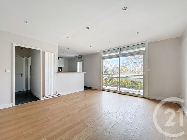 Appartement T4 &agrave; vendre - 4 pi&egrave;ces - 66,82 m2 - Bordeaux - 33 - AQUITAINE