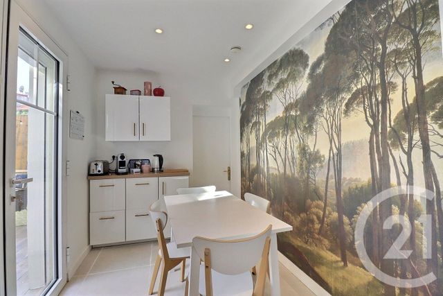 Maison &agrave; vendre - 8 pi&egrave;ces - 176,80 m2 - Bordeaux - 33 - AQUITAINE